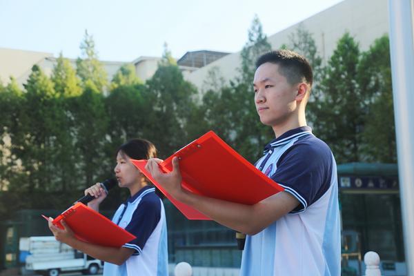 5学生代表发言_1