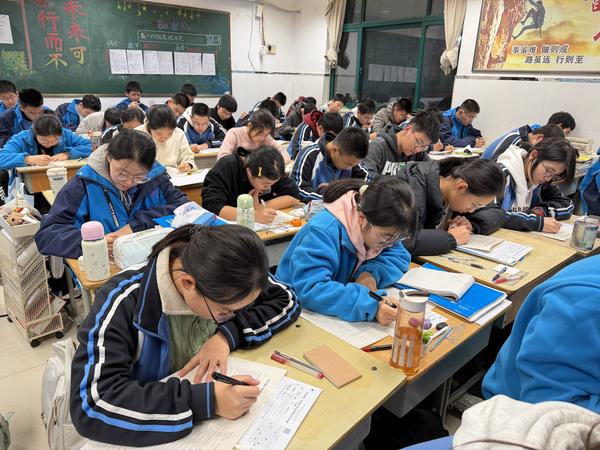 5ec44bf2e2e653faaf5fa3b07383e202