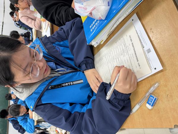 156b70d4f77f345a138d9d8f80105da0